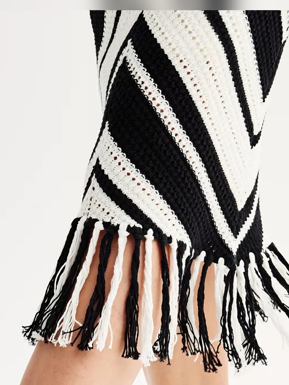 Nine West Black & White Chevron Knit Fringe Midi Skirt Boho Coastal – Size XS